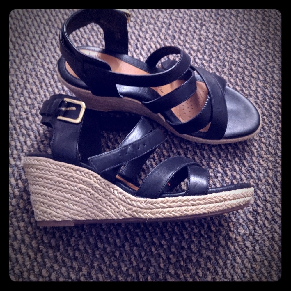 Sofft Inez wedge sandles